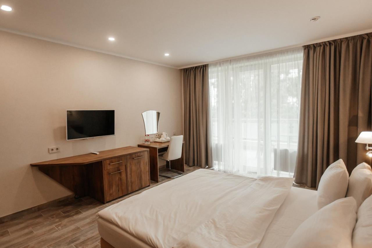 Amza Park Hotel Gagra Buitenkant foto